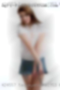 taquayaHanna1953 horny woman head down